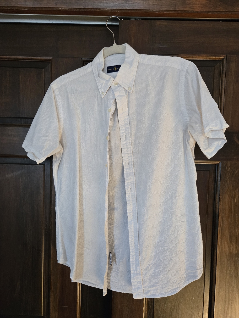 Men's Short-Sleeve White Button-Down Shirt